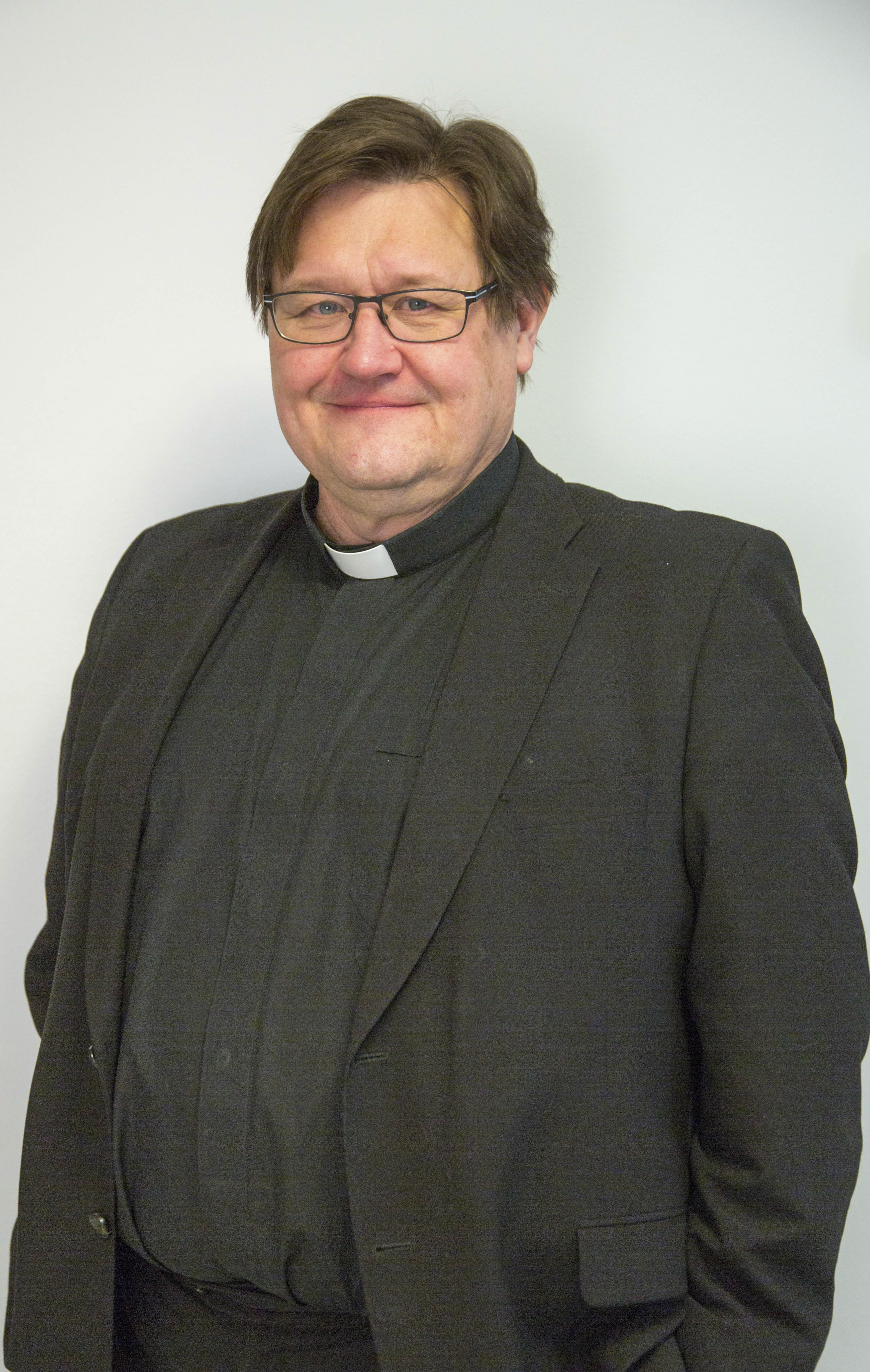 Nykyinen kirkkoherra Mikko Seppälä, joka siirtyy viettämään eläkepäiviä 1.5.2022. lähtien.